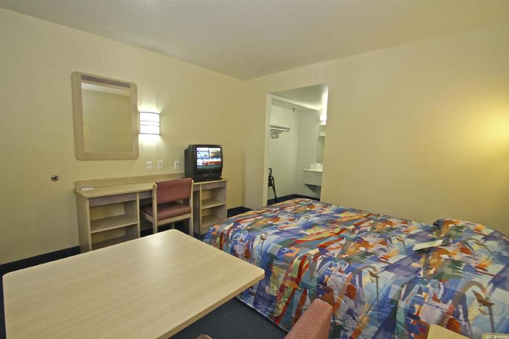 Motel 6-Bradenton, Fl Room photo